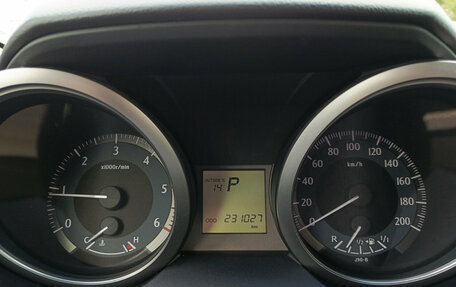Toyota Land Cruiser Prado 150 рестайлинг 2, 2013 год, 2 951 000 рублей, 16 фотография