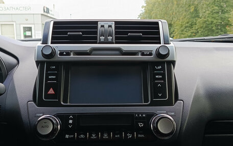 Toyota Land Cruiser Prado 150 рестайлинг 2, 2013 год, 2 951 000 рублей, 18 фотография