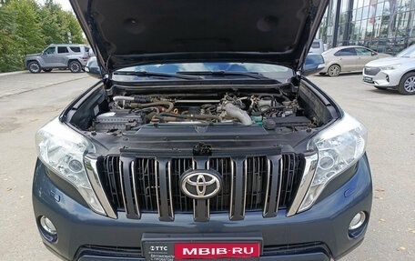 Toyota Land Cruiser Prado 150 рестайлинг 2, 2013 год, 2 951 000 рублей, 11 фотография