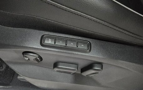 Volkswagen Tiguan II, 2022 год, 2 800 000 рублей, 12 фотография