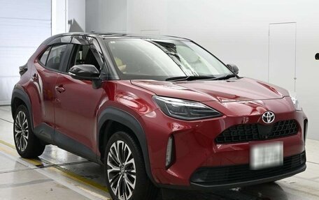 Toyota Yaris Cross, 2022 год, 1 410 000 рублей, 5 фотография