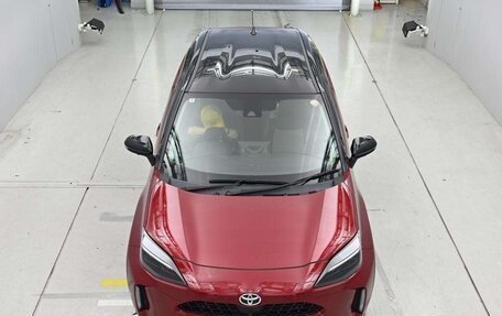 Toyota Yaris Cross, 2022 год, 1 410 000 рублей, 7 фотография