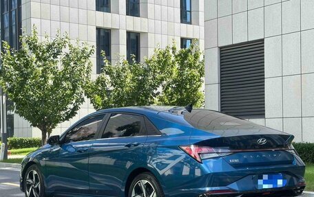 Hyundai Elantra, 2022 год, 1 170 000 рублей, 4 фотография