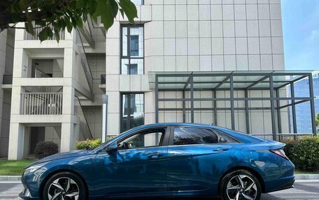 Hyundai Elantra, 2022 год, 1 170 000 рублей, 7 фотография