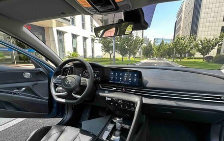 Hyundai Elantra, 2022 год, 1 170 000 рублей, 18 фотография