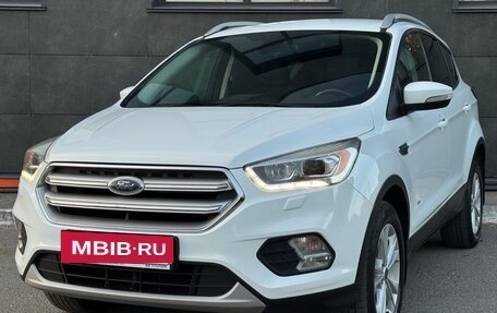 Ford Kuga III, 2017 год, 1 570 000 рублей, 2 фотография