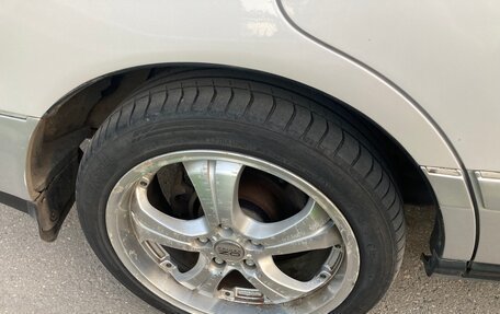 Toyota Crown, 1993 год, 850 000 рублей, 14 фотография