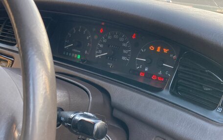 Toyota Crown, 1993 год, 850 000 рублей, 24 фотография