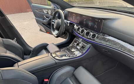 Mercedes-Benz E-Класс AMG, 2021 год, 12 000 000 рублей, 23 фотография