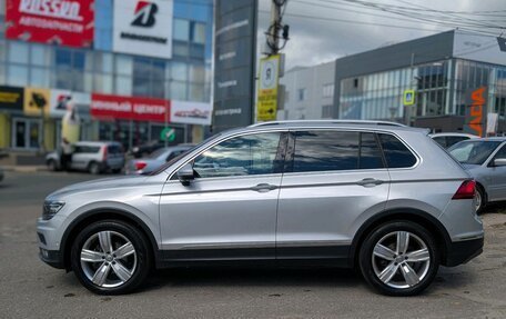 Volkswagen Tiguan II, 2020 год, 3 100 000 рублей, 2 фотография