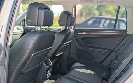 Volkswagen Tiguan II, 2020 год, 3 100 000 рублей, 10 фотография