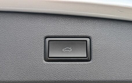 Volkswagen Tiguan II, 2020 год, 3 100 000 рублей, 30 фотография