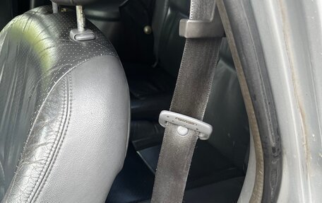 Toyota RAV4, 2002 год, 750 000 рублей, 3 фотография