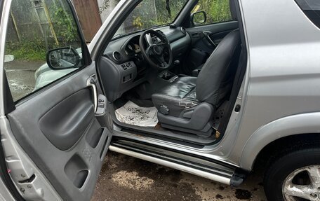 Toyota RAV4, 2002 год, 750 000 рублей, 8 фотография