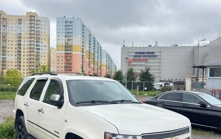Chevrolet Tahoe III, 2012 год, 1 900 000 рублей, 2 фотография