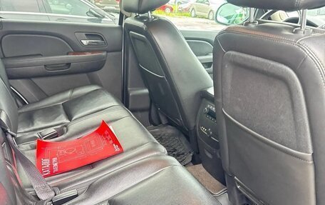 Chevrolet Tahoe III, 2012 год, 1 900 000 рублей, 9 фотография