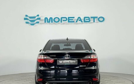 Toyota Camry, 2017 год, 2 550 000 рублей, 6 фотография