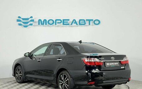Toyota Camry, 2017 год, 2 550 000 рублей, 7 фотография