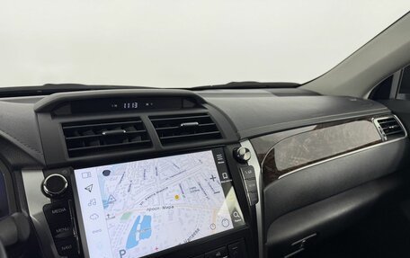 Toyota Camry, 2017 год, 2 550 000 рублей, 15 фотография