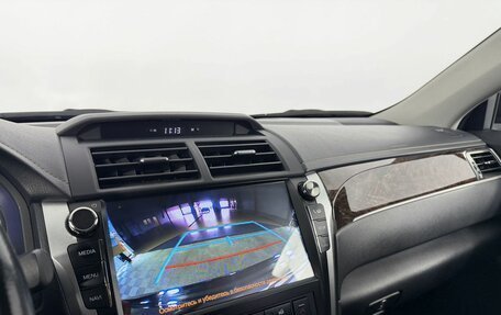 Toyota Camry, 2017 год, 2 550 000 рублей, 16 фотография