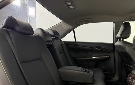 Toyota Camry, 2017 год, 2 550 000 рублей, 20 фотография
