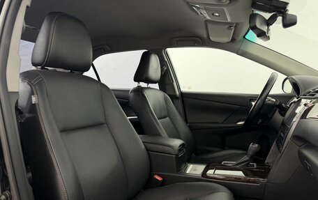 Toyota Camry, 2017 год, 2 550 000 рублей, 21 фотография