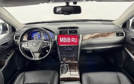 Toyota Camry, 2017 год, 2 550 000 рублей, 22 фотография