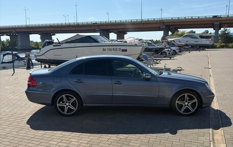 Mercedes-Benz E-Класс, 2004 год, 735 000 рублей, 8 фотография