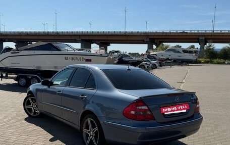 Mercedes-Benz E-Класс, 2004 год, 735 000 рублей, 5 фотография