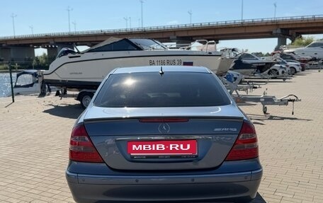 Mercedes-Benz E-Класс, 2004 год, 735 000 рублей, 6 фотография