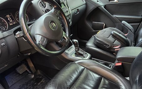 Volkswagen Tiguan I, 2011 год, 1 100 000 рублей, 2 фотография