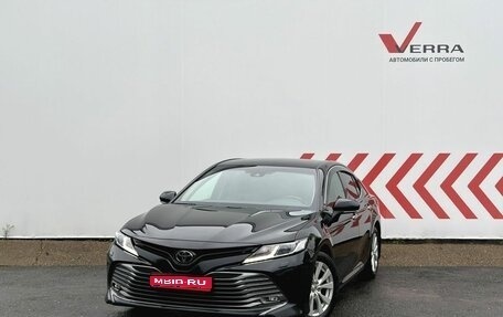 Toyota Camry, 2018 год, 2 720 000 рублей, 1 фотография