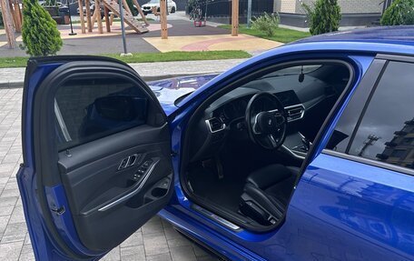 BMW 3 серия, 2019 год, 3 700 000 рублей, 15 фотография