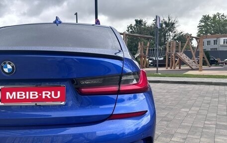 BMW 3 серия, 2019 год, 3 700 000 рублей, 13 фотография