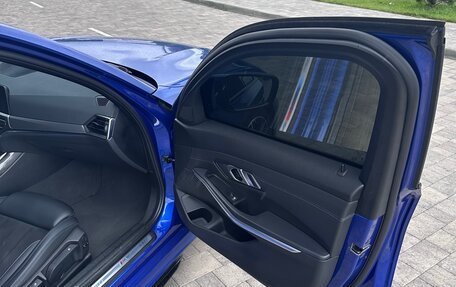 BMW 3 серия, 2019 год, 3 700 000 рублей, 24 фотография
