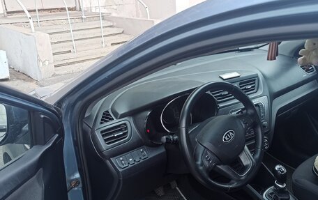 KIA Rio III рестайлинг, 2011 год, 700 000 рублей, 5 фотография