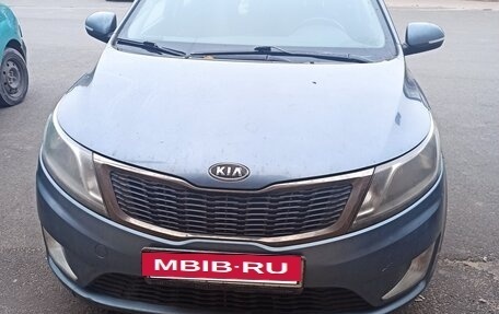 KIA Rio III рестайлинг, 2011 год, 700 000 рублей, 4 фотография