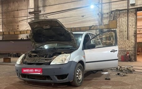 Ford Fiesta, 2002 год, 100 000 рублей, 6 фотография