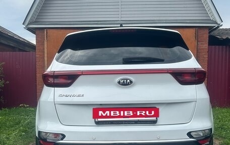 KIA Sportage IV рестайлинг, 2019 год, 2 200 000 рублей, 6 фотография