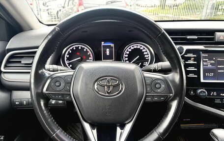 Toyota Camry, 2018 год, 2 720 000 рублей, 14 фотография