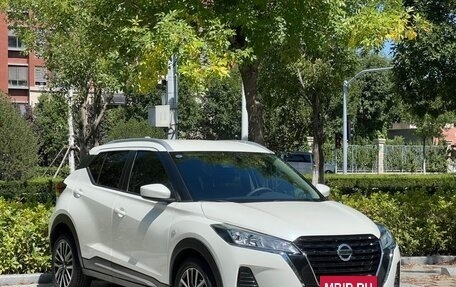 Nissan Kicks I, 2022 год, 1 050 000 рублей, 3 фотография