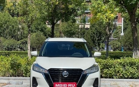 Nissan Kicks I, 2022 год, 1 050 000 рублей, 2 фотография