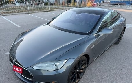 Tesla Model S I, 2012 год, 2 297 000 рублей, 9 фотография