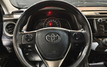 Toyota RAV4, 2013 год, 1 570 000 рублей, 10 фотография
