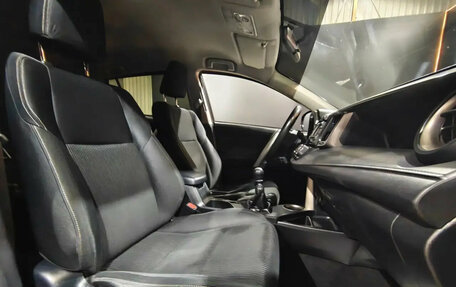 Toyota RAV4, 2013 год, 1 570 000 рублей, 18 фотография