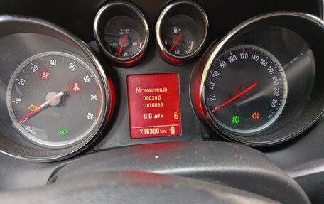 Opel Astra J, 2011 год, 650 000 рублей, 1 фотография