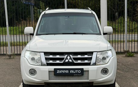 Mitsubishi Pajero IV, 2011 год, 1 899 000 рублей, 2 фотография