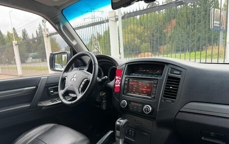Mitsubishi Pajero IV, 2011 год, 1 899 000 рублей, 9 фотография