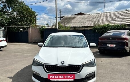 Skoda Rapid II, 2021 год, 1 600 000 рублей, 2 фотография