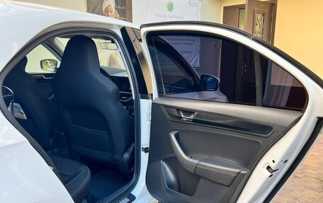 Skoda Rapid II, 2021 год, 1 600 000 рублей, 11 фотография